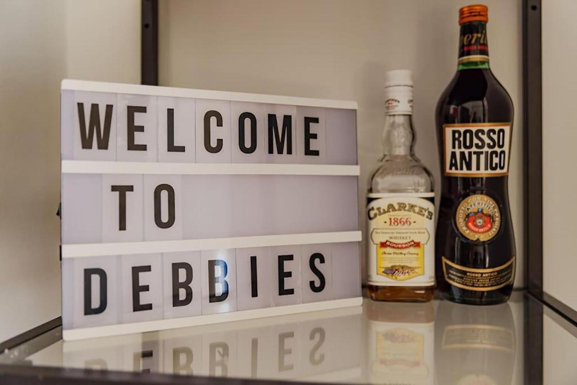 Debbie'S Διαμέρισμα Δίπλα Στο Νερό ! Chalkís 외부 사진